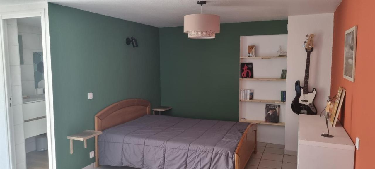 Studio En Plein Coeur De Chanac Ngoại thất bức ảnh